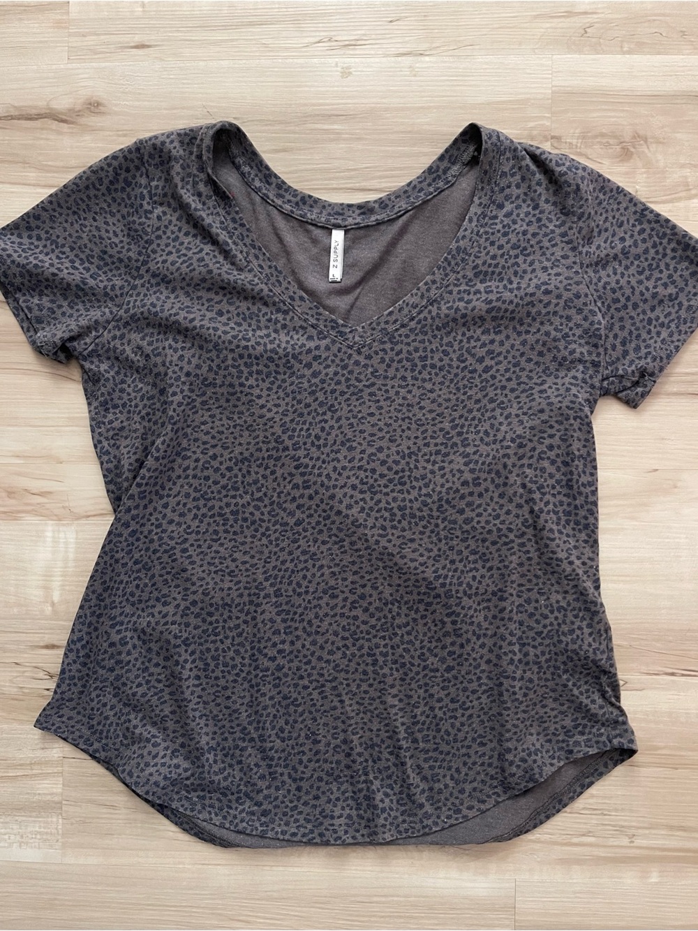 Z Supply Charcoal Gray Leopard Print V-Neck Tee